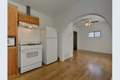 2106 Holly Street #B, Austin, TX 78702 - Photo 17
