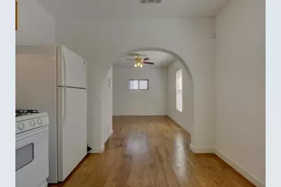2106 Holly Street #B, Austin, TX 78702 - Photo 19