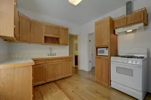 2106 Holly St, Austin, TX 78702 - Photo 11