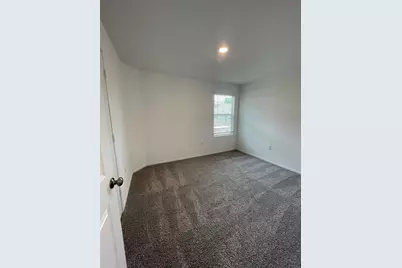 10717 Steinbeck Drive, Austin, TX 78747 - Photo 11