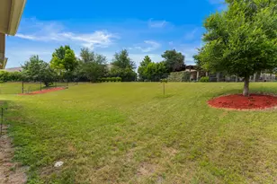 106 Princes Ct, Austin, TX 78738 - Photo 31