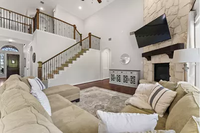106 Princes Court, Austin, TX 78738 - Photo 11