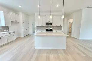 412 Treadwell Ln, Kyle, TX 78640 - Photo 5