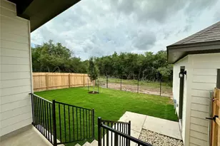 412 Treadwell Ln, Kyle, TX 78640 - Photo 17
