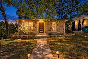 1201 Loma Dr, Austin, TX 78741 - Photo 1