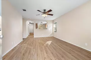 211 Tolcarne Dr, Hutto, TX 78634 - Photo 9