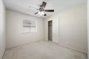 211 Tolcarne Dr, Hutto, TX 78634 - Photo 21