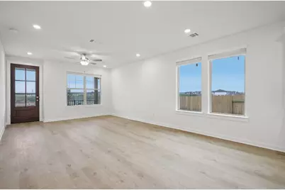 633 Salamander Street, San Marcos, TX 78666 - Photo 7