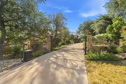 4320 House Of York #6, Austin, TX 78730 - Photo 3