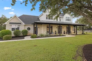 140 Vincas Shadow Ct, Driftwood, TX 78619 - Photo 3