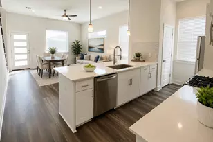 6102 Caddie St, Austin, TX 78741 - Photo 5