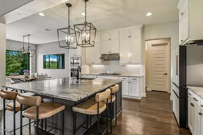 810 Crestone Stream Drive, Austin, TX 78738 - Photo 11