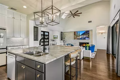 810 Crestone Stream Drive, Austin, TX 78738 - Photo 11