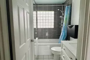 2203 N Plains Ave, Austin, TX 78757 - Photo 15