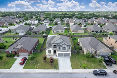 1604 Foxglove Drive, Lockhart, TX 78644 - Photo 35