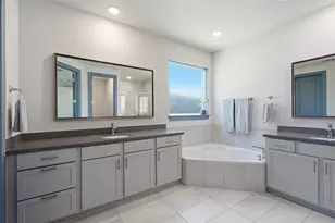 1130 Arrowhead Ranch Blvd, Dripping Springs, TX 78620 - Photo 11