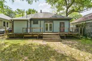 304 W 35th St, Austin, TX 78705 - Photo 15