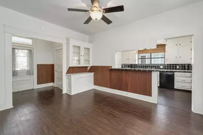 304 W 35th Street, Austin, TX 78705 - Photo 5