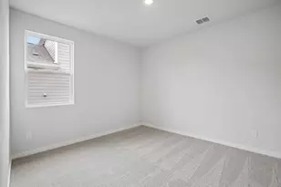 138 Hornet St, Elgin, TX 78621 - Photo 25