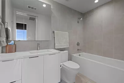 44 East Avenue #3104, Austin, TX 78701 - Photo 11
