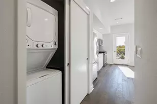 1800 E 4th St, Austin, TX 78702 - Photo 11
