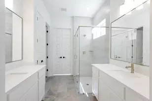 405 Austin Hts Rd, Lakeway, TX 78738 - Photo 27