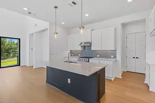 405 Austin Hts Rd, Lakeway, TX 78738 - Photo 17