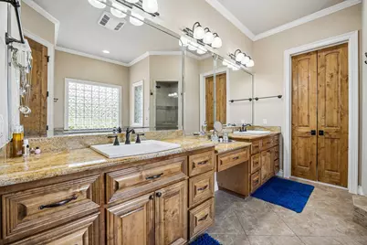 8403 Horseshoe Ledge, Austin, TX 78730 - Photo 11