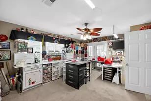 127 S Pohakea Dr, Bastrop, TX 78602 - Photo 15