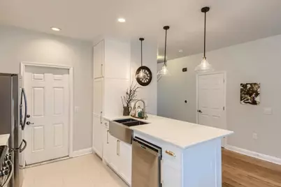 311 Blackson Avenue #A, Austin, TX 78752 - Photo 9