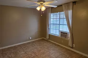 311 Rowland Dr, Austin, TX 78745 - Photo 3