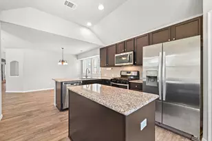 503 Stonewood Ln, Buda, TX 78610 - Photo 21