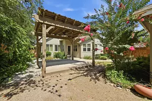503 Stonewood Ln, Buda, TX 78610 - Photo 11