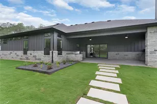 1113 Doelling Dr, Florence, TX 76527 - Photo 31