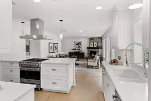 3415 Shinoak Dr, Austin, TX 78731 - Photo 11