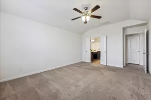 6805 Leonardo Dr, Round Rock, TX 78665 - Photo 17