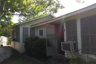 630 Lake Front Ave, New Braunfels, TX 78130 - Photo 5