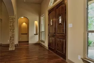 104 Vista Ln, Georgetown, TX 78633 - Photo 3