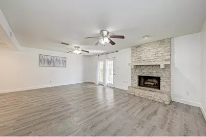 7917 Parliament Place, Austin, TX 78759 - Photo 11