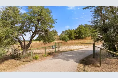 3108 Rolling Hills Road, Blanco, TX 78606 - Photo 39