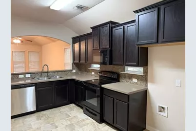 200 McCoy Lane, Hutto, TX 78634 - Photo 5