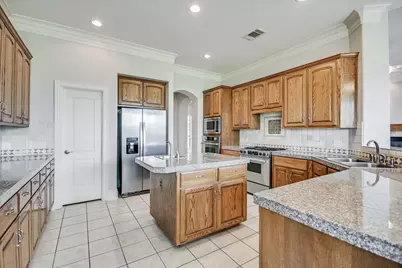 19620 Single Peak Cove, Spicewood, TX 78669 - Photo 17