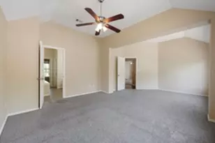 13321 Kirkglen Dr, Austin, TX 78727 - Photo 13