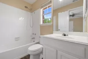 13321 Kirkglen Dr, Austin, TX 78727 - Photo 17