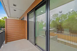 2209 S 1st St, Austin, TX 78704 - Photo 25