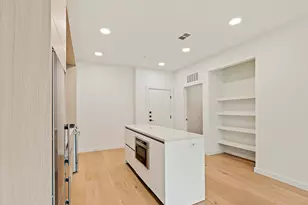 2209 S 1st St, Austin, TX 78704 - Photo 5
