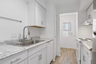6803 Woodhue Drive #B, Austin, TX 78745 - Photo 5
