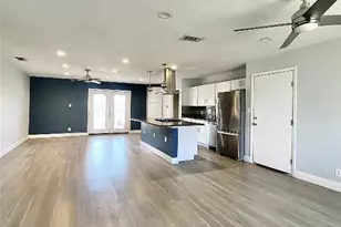 8602 Colonial Dr, Austin, TX 78758 - Photo 3