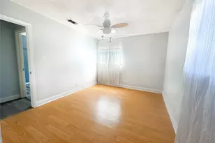 8602 Colonial Dr, Austin, TX 78758 - Photo 15