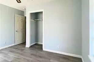 8602 Colonial Dr, Austin, TX 78758 - Photo 11